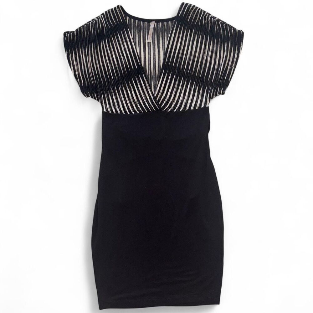 A-gaci Women's Black and White Dress